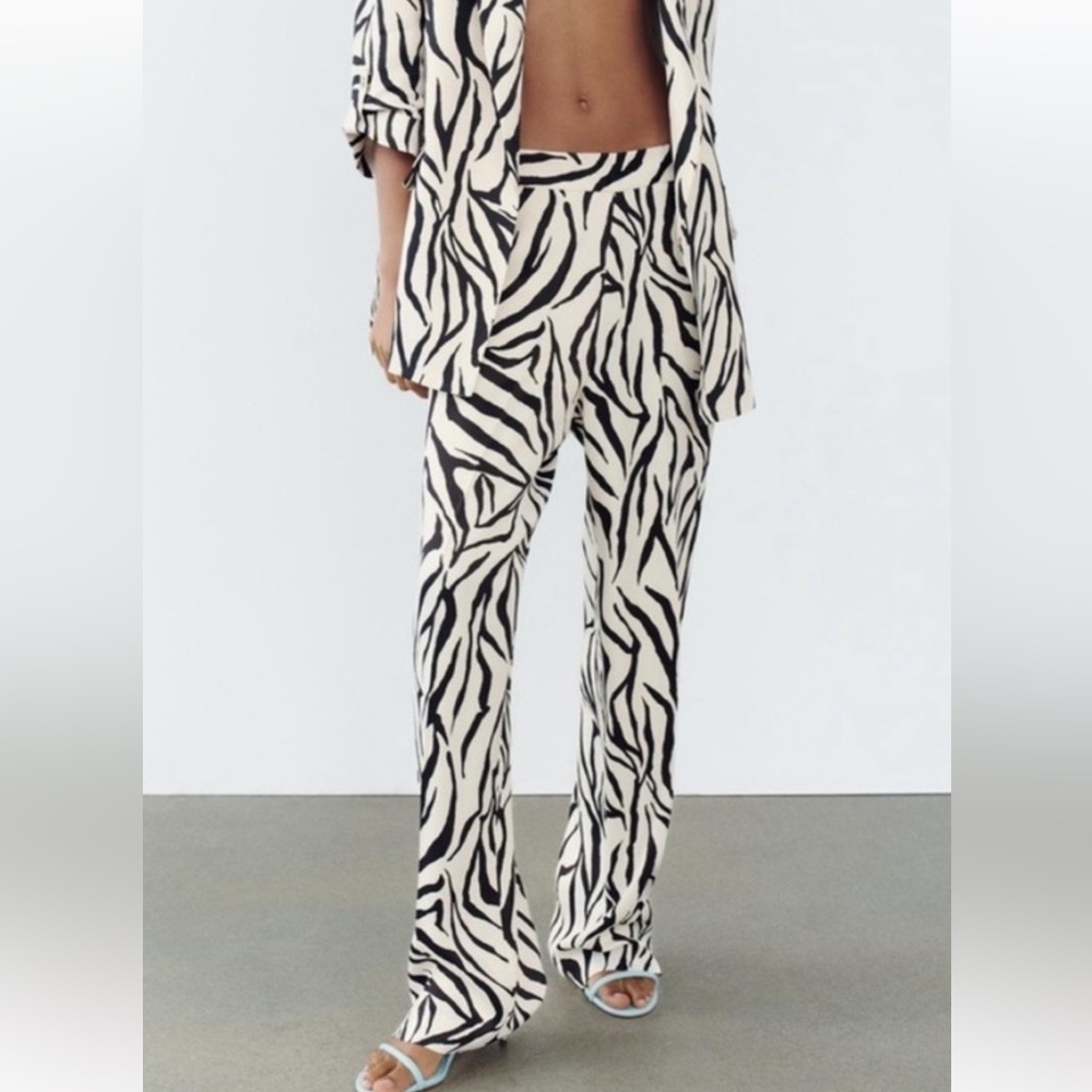 Zara Black and White Print Trousers